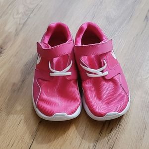 [NWOT] Nike Girl's Pink Sneakers